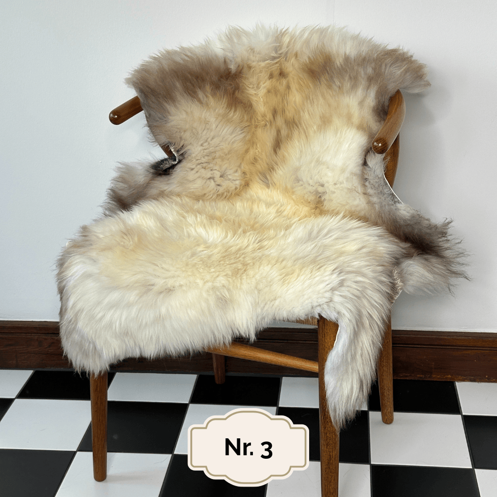 UK Luksus Lammeskind - Champagne (Large) Lammeskind Uldplaiden