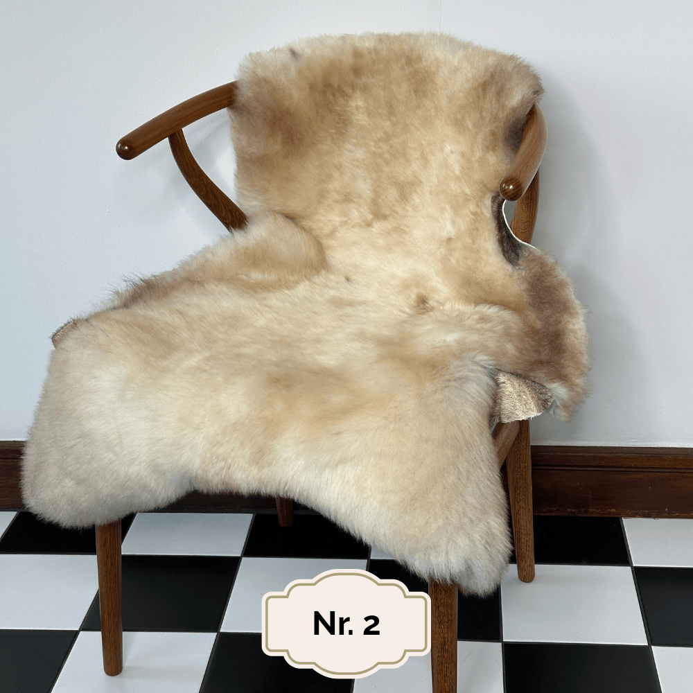 UK Luksus Lammeskind - Champagne (Large) Lammeskind Uldplaiden