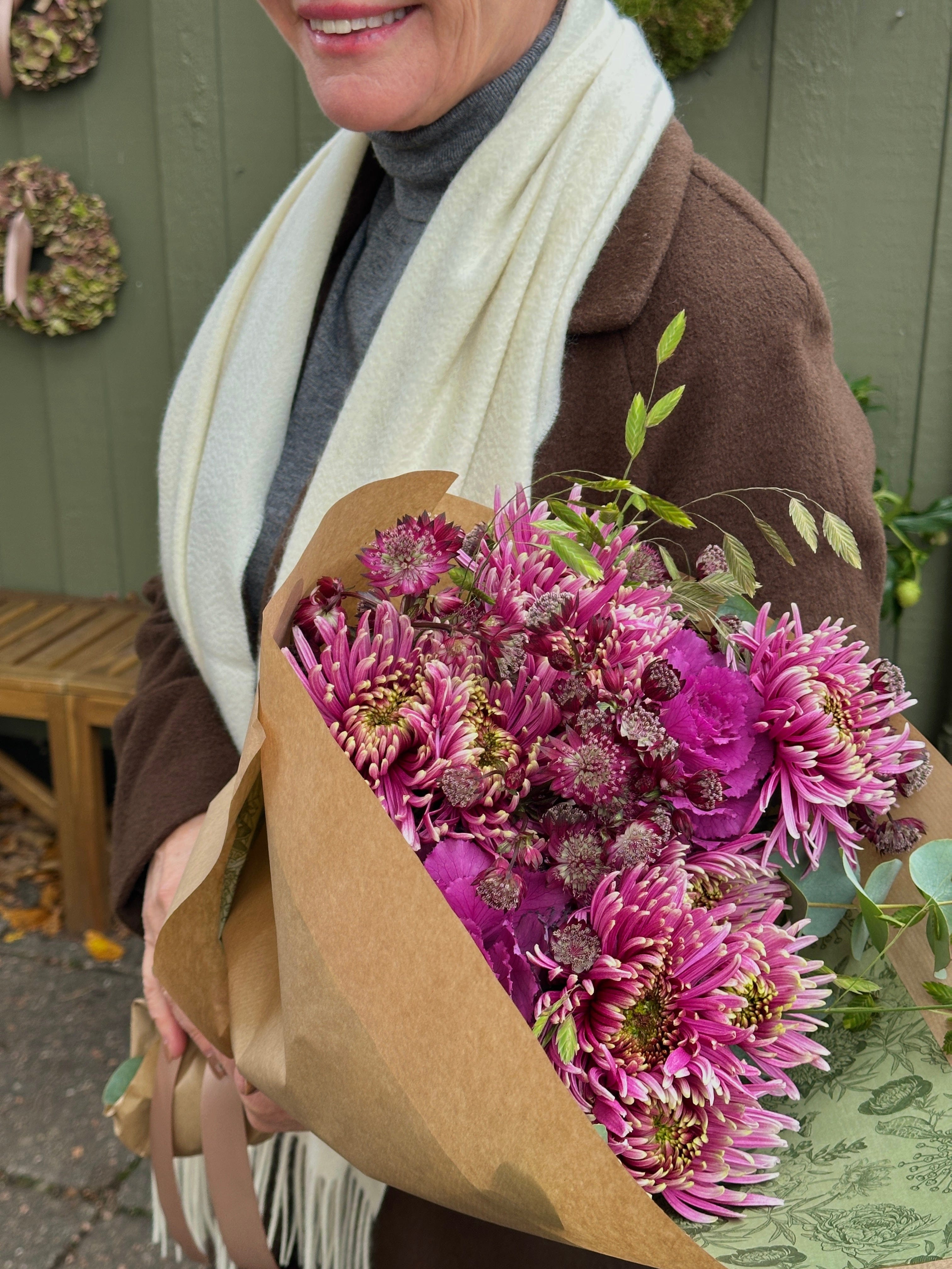Halstørklæde i 100% cashmere - Off-white Tørklæder og sjaler Uldplaiden