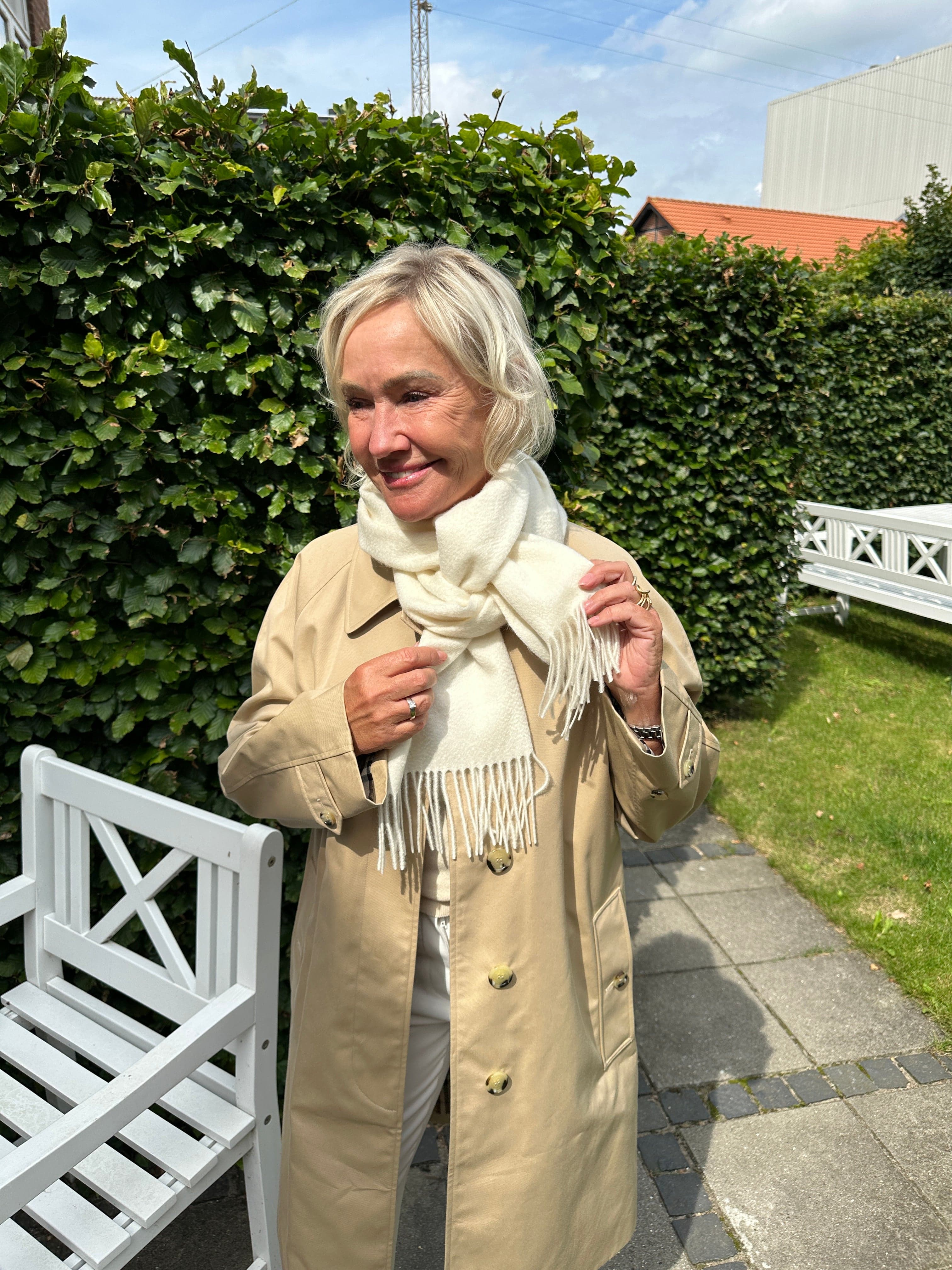 Halstørklæde i 100% Cashmere - Offwhite (30 x 180 cm) Tørklæder og sjaler Uldplaiden