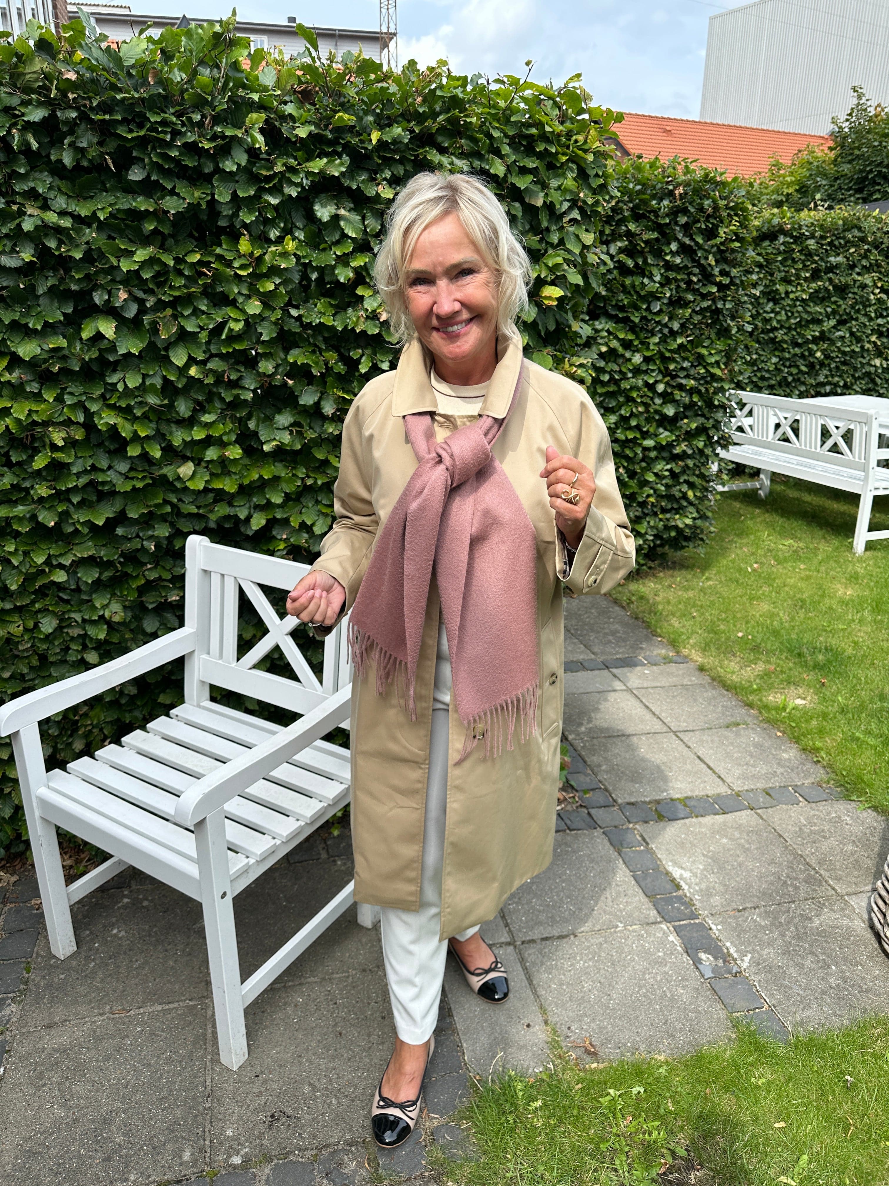 Halstørklæde i 100% Cashmere - Rosa (30 x 180 cm) Tørklæder og sjaler Uldplaiden