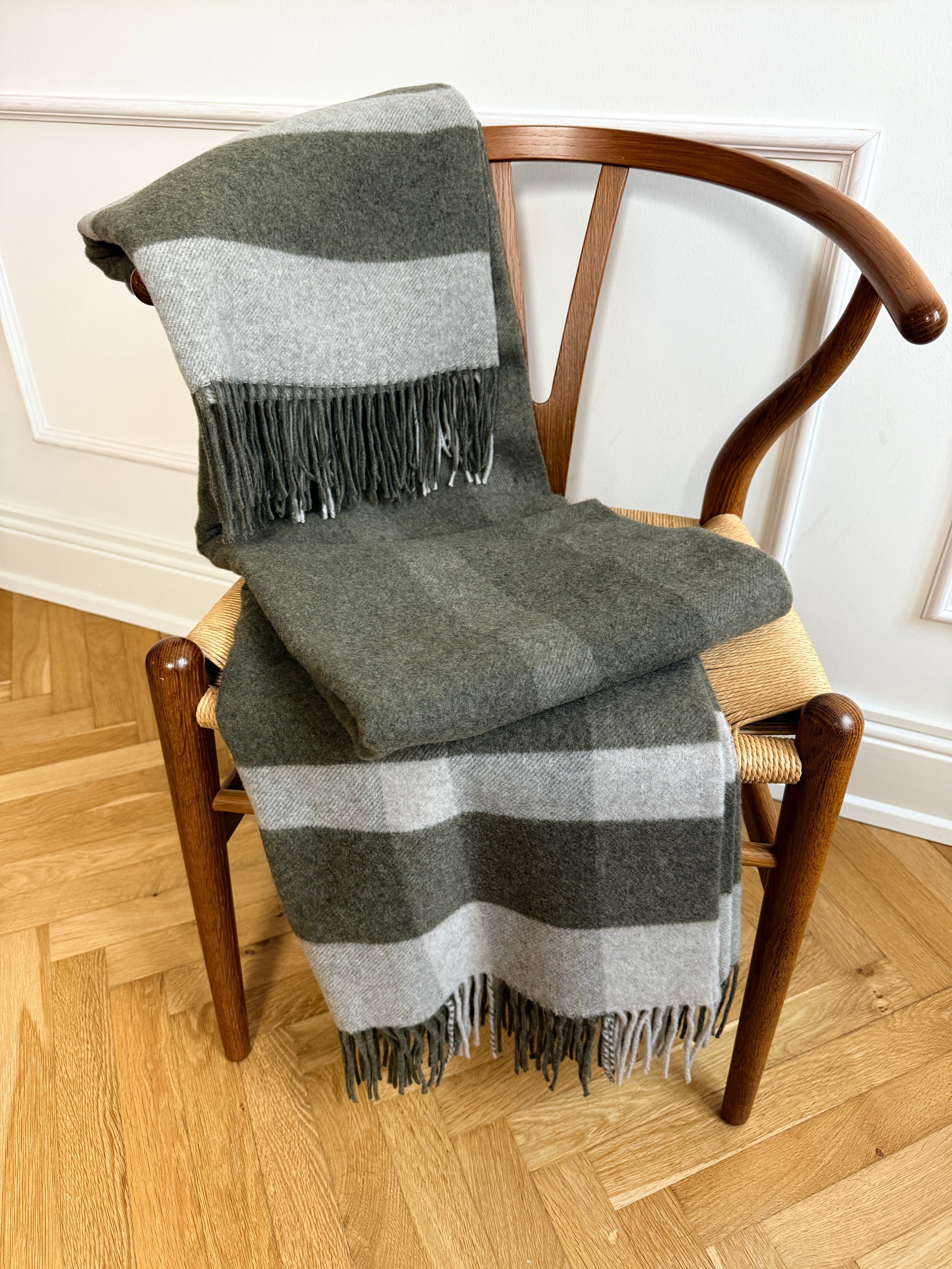 Uldplaid i 10% Cashmere - Khaki tern Uldplaid Uldplaiden