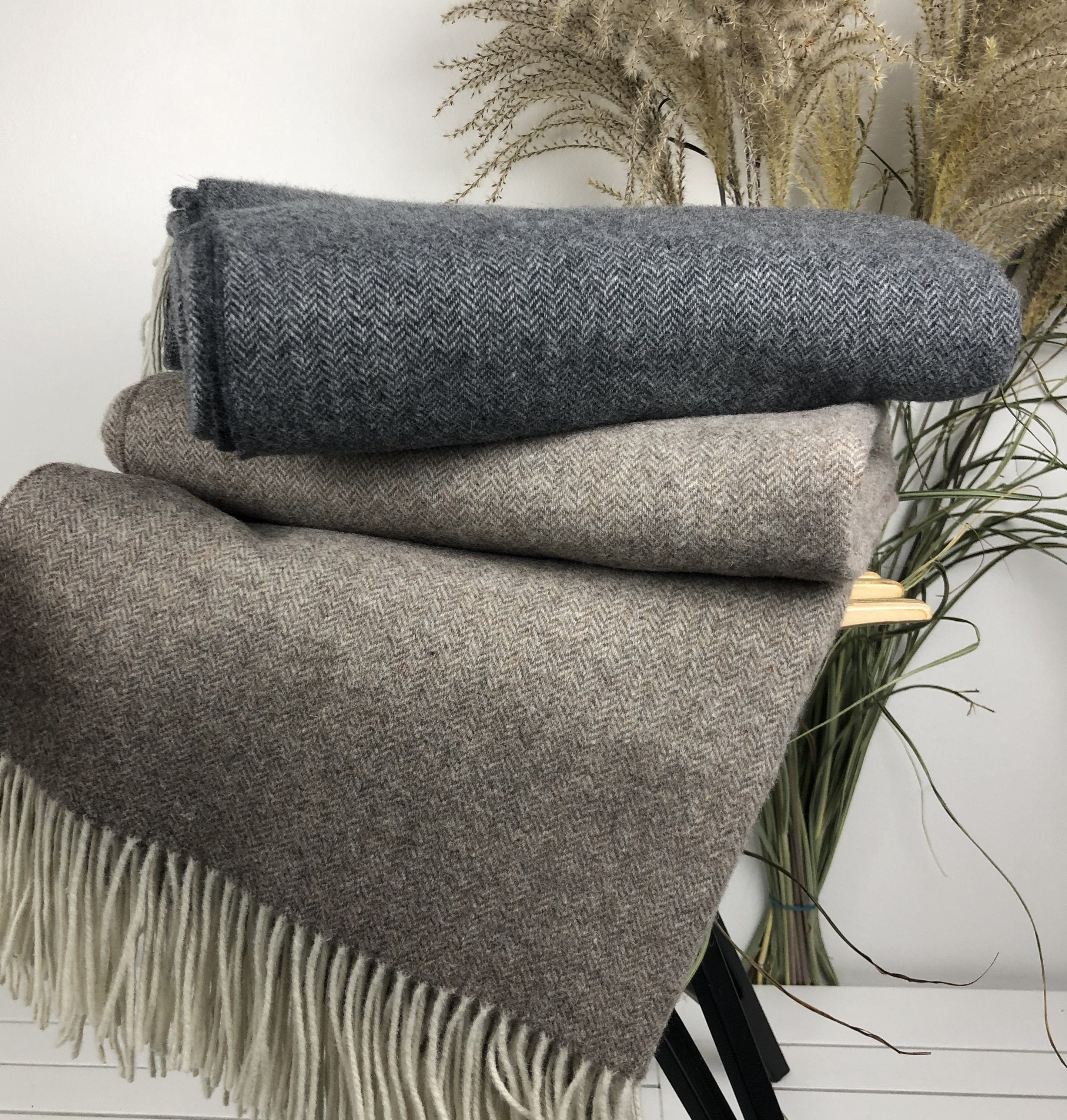 Uldplaid i 10% Cashmere - Lysbrun (140x200 cm) Uldplaid Uldplaiden