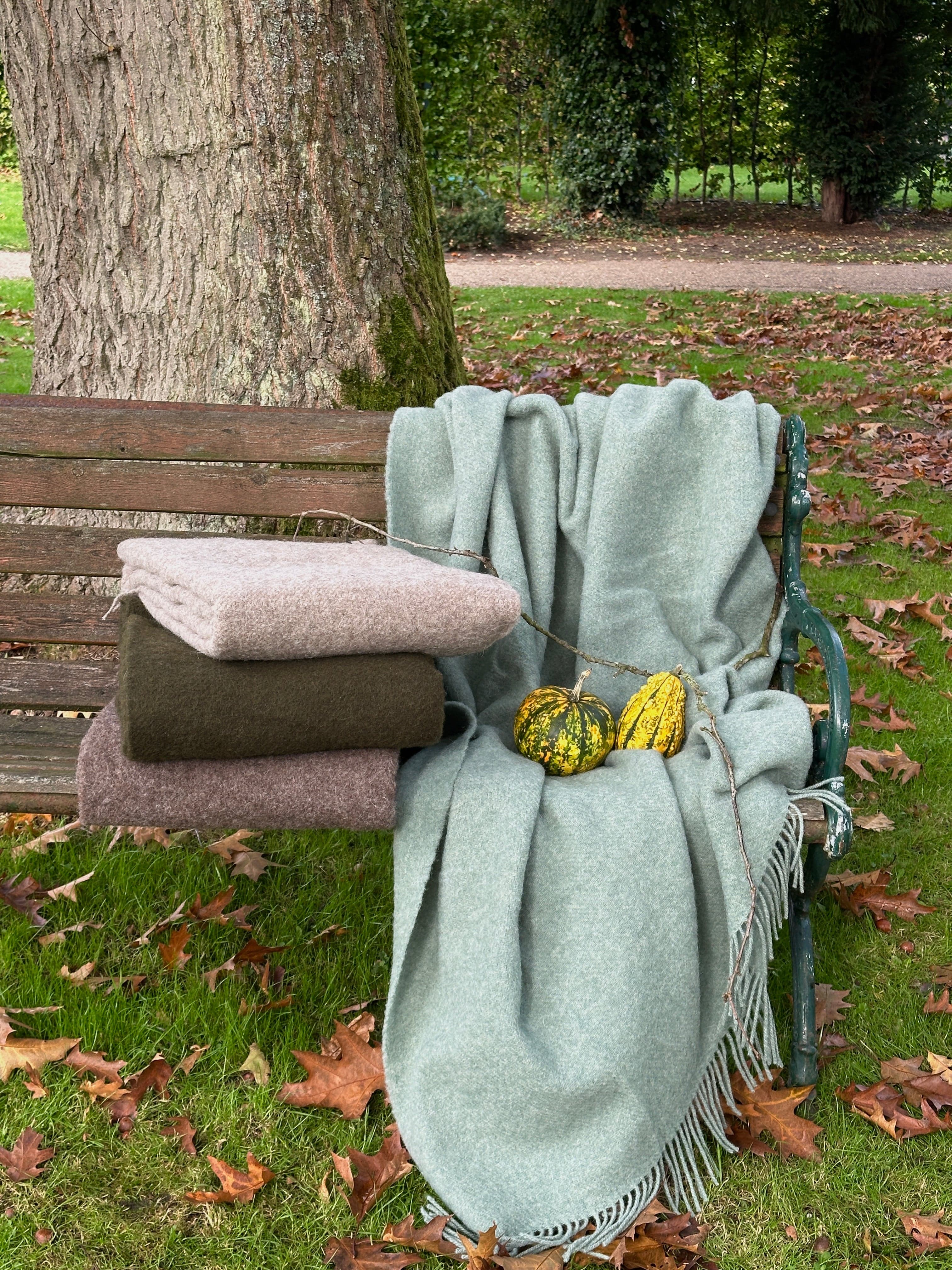 Uldplaid i 100% uld - Mørk Natur Melange (140x200 cm) Uldplaid Uldplaiden