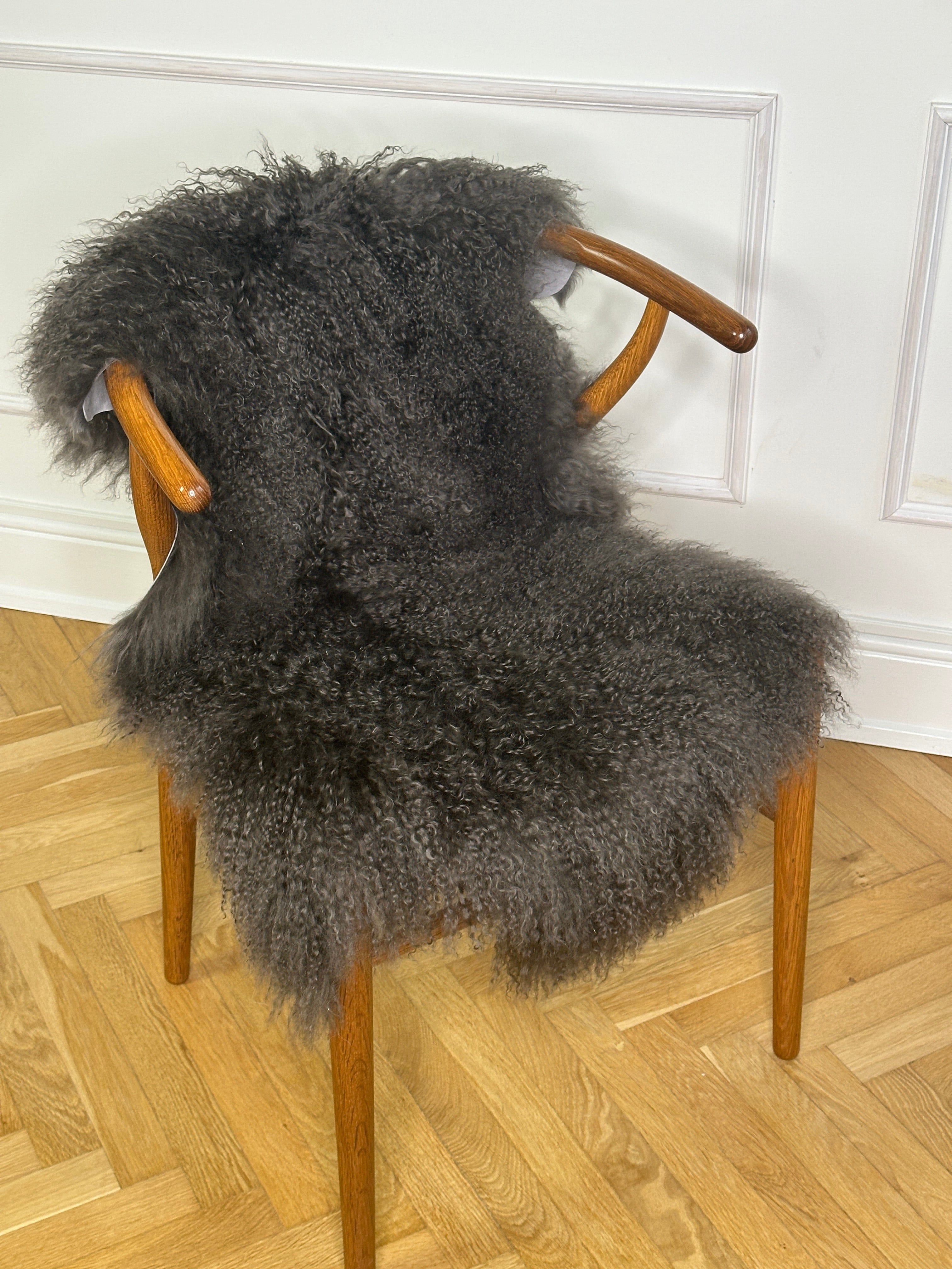 Langhåret lammeskind - Grå Uldplaiden.dk