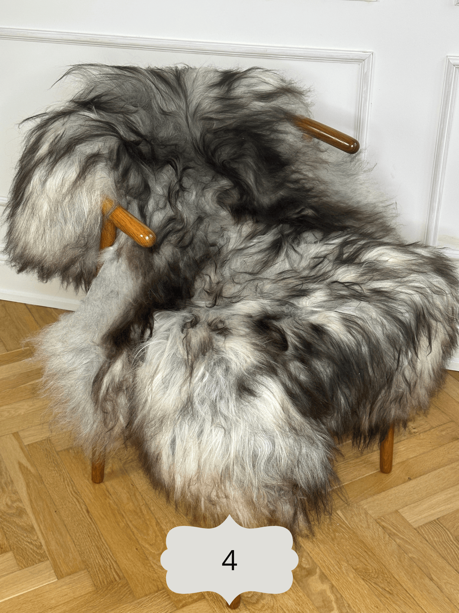 Langhåret lammeskind - Naturlig grå Uldplaiden.dk